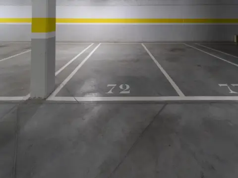 Garaje en calle del Mestizaje, 11